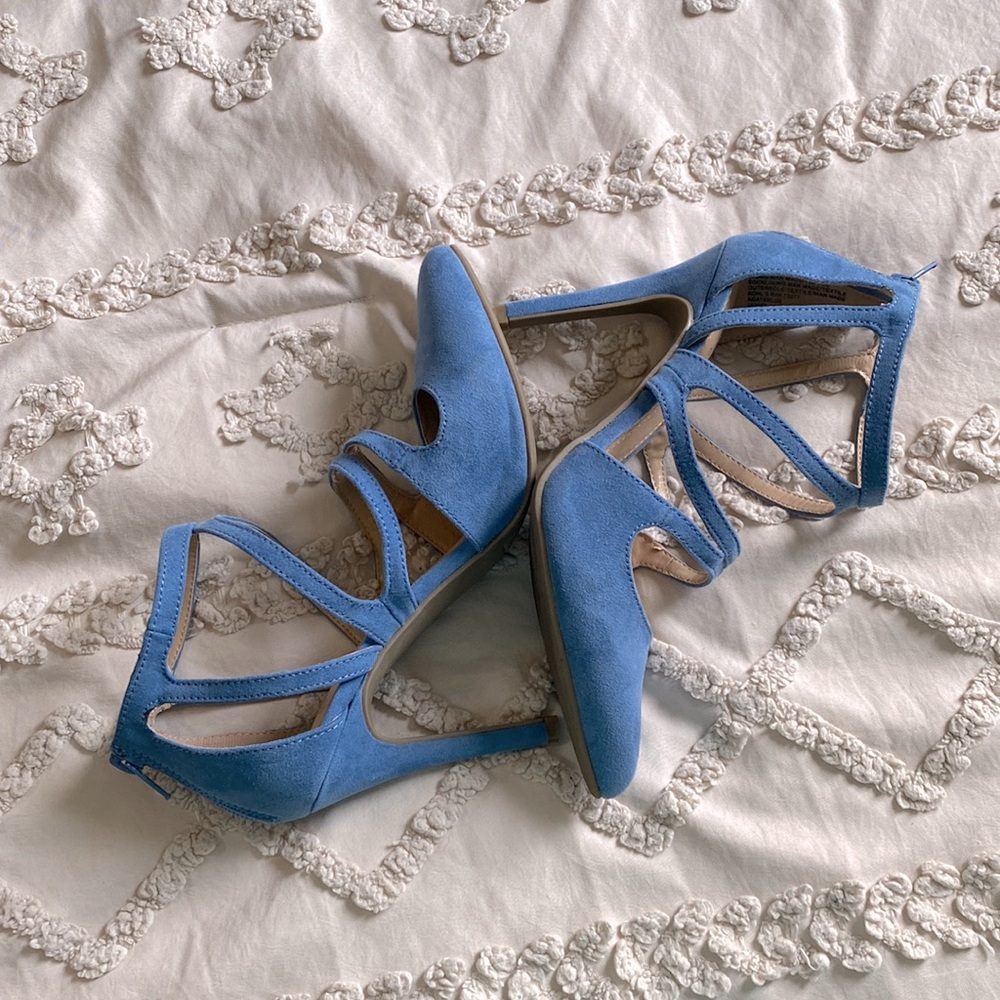 LC Lauren Conrad dusty blue high heels. - Picture 5 of 8